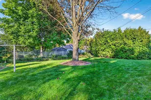 113 E Cameron St, New London, WI 56961 - Photo 34