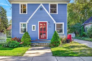 1740 N Clark St, Appleton, WI 54911 - Photo 2