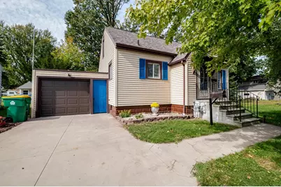 1105 Lincoln Street, Green Bay, WI 54303 - Photo 2