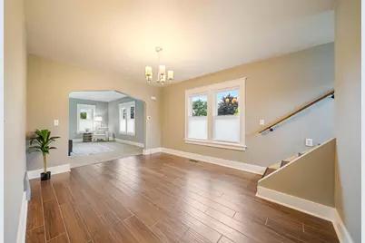 703 N Sawyer Street, Oshkosh, WI 54902 - Photo 8