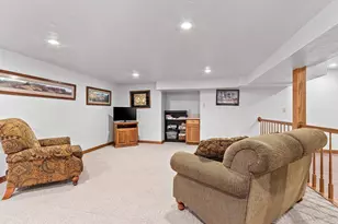 2250 Cathedral Forest Dr, Green Bay, WI 54313 - Photo 56