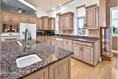 1521 Fallow Drive, Neenah, WI 54956 - Photo 30