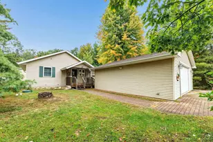 W5112 Pioneer Ct, Shawano, WI 54166 - Photo 6
