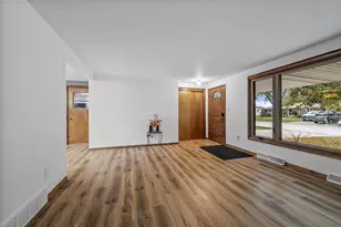 1509 Apache Ave, Green Bay, WI 54313 - Photo 4