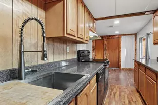 W1372 County HH, New Holstein, WI 53061 - Photo 4