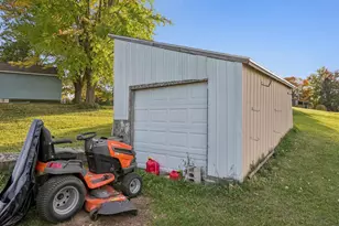 W1372 County HH, New Holstein, WI 53061 - Photo 28