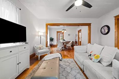 935 W 8th Avenue, Oshkosh, WI 54902 - Photo 14