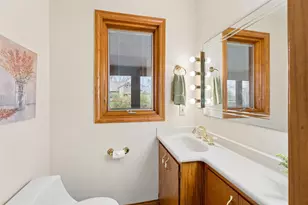 340 Lake Rd, Menasha, WI 54952 - Photo 22