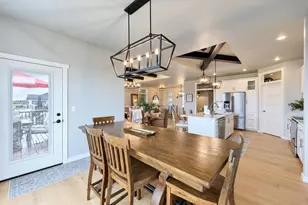 1768 Steiner Ln, Green Bay, WI 54313 - Photo 12