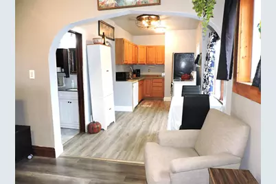 179 N Bell Street, Fond du Lac, WI 54935 - Photo 2