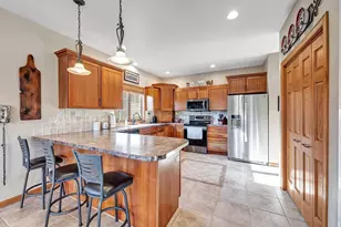 3551 Glen Abbey Dr, Green Bay, WI 54311 - Photo 8