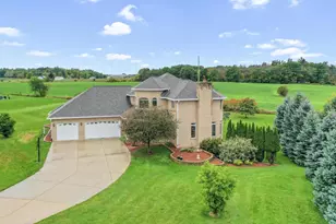 4140 Gemstone Trail, Green Bay, WI 54311 - Photo 2