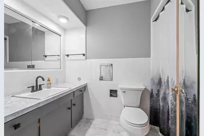 1530 W 7th Avenue, Oshkosh, WI 54902 - Photo 16