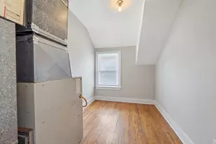 327 W 16th Ave, Oshkosh, WI 54902 - Photo 20