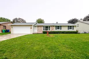 553 Delwiche Rd, Green Bay, WI 54302 - Photo 1