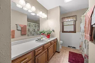 1006 9th St, Waupaca, WI 54981 - Photo 24