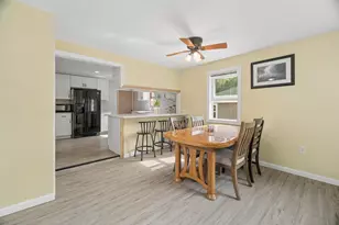 2119 N Erb St, Appleton, WI 54911 - Photo 10