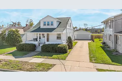 635 5th Street, Menasha, WI 54952 - Photo 1