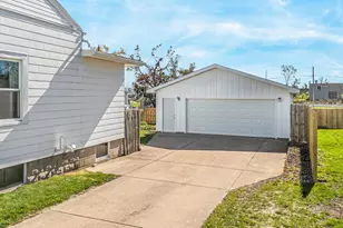 635 5th St, Menasha, WI 54952 - Photo 42
