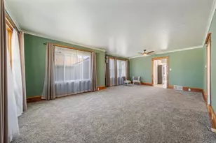 635 5th St, Menasha, WI 54952 - Photo 6
