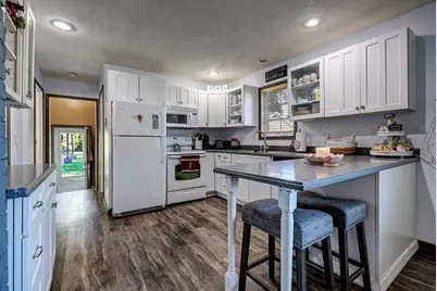 831 W Grove Street, Appleton, WI 54915 - Photo 4