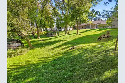 151 Graceland Drive, Oshkosh, WI 54904 - Photo 28