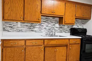 1141 S Oakland Ave, Green Bay, WI 54304 - Photo 6