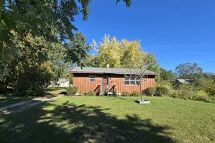 318 W Madison St, Wautoma, WI 54982 - Photo 1