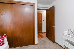 930 Abrams St, Green Bay, WI 54302 - Photo 16