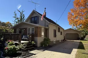 911 S Evergreen St, Shawano, WI 54166 - Photo 22