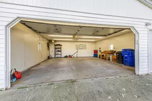 1015 W Hawes St, Appleton, WI 54914 - Photo 24