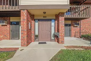 800 S Park Ave, Fond du Lac, WI 54935 - Photo 2
