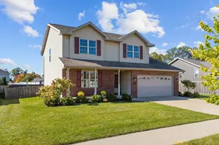 2505 Marathon Ave, Neenah, WI 54956 - Photo 2