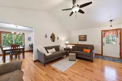 3330 Tarragon Trail, Green Bay, WI 54313 - Photo 6