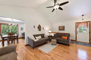 3330 Tarragon Trail, Green Bay, WI 54313 - Photo 6
