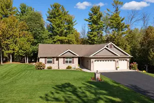 3330 Tarragon Trail, Green Bay, WI 54313 - Photo 38