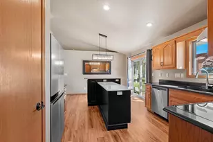 2832 Bay Settlement Rd, Green Bay, WI 54311 - Photo 10