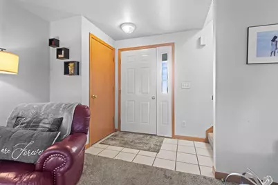 2633 Van View Street, Green Bay, WI 54311 - Photo 30