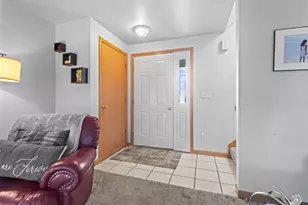 2633 Van View St, Green Bay, WI 54311 - Photo 30