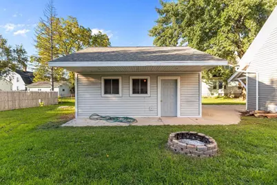 1021 Eastman Street, Oshkosh, WI 54901 - Photo 30
