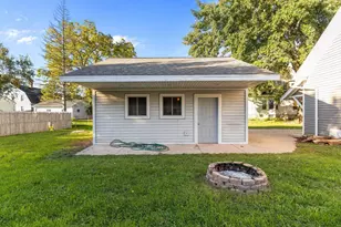 1021 Eastman St, Oshkosh, WI 54901 - Photo 30