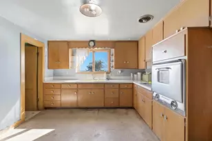 16125 Tannery Rd, Mishicot, WI 54228 - Photo 10