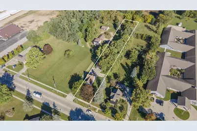 639 Broadway Street, Berlin, WI 54923 - Photo 4