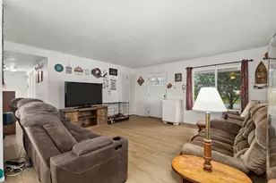 N3047 Lawson Dr, Waupaca, WI 54981 - Photo 6