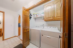 2543 W Sunnyview Cir, Appleton, WI 54914 - Photo 26
