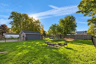 333 W 11th Ave, Oshkosh, WI 54902 - Photo 28