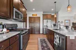 1715 Red Oak St, Green Bay, WI 54313 - Photo 20