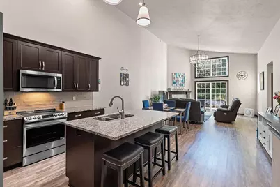2580 Bay Harbor Circle #2, Green Bay, WI 54304 - Photo 4