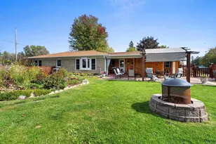 213 Main St, Pulaski, WI 54162 - Photo 44