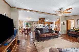 1239 Melissa Blvd, Little Suamico, WI 54141 - Photo 2